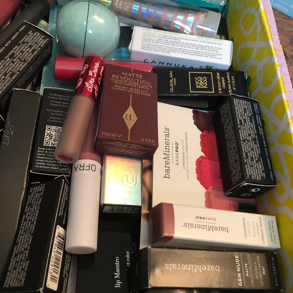 All Lip Beauty Box(New) - Picture 4 of 8